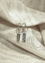 Mana Māori Huggies - Silver