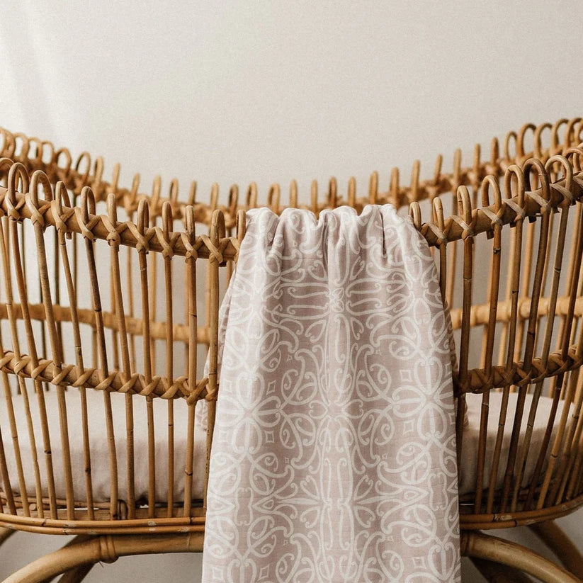 Māori pēpi wrap - Mauve