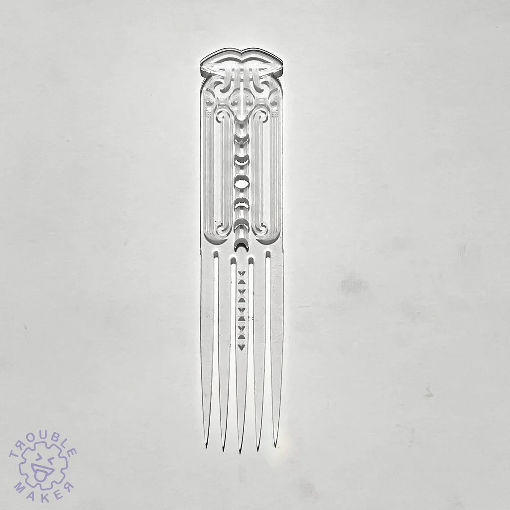 Hina - Heru Comb