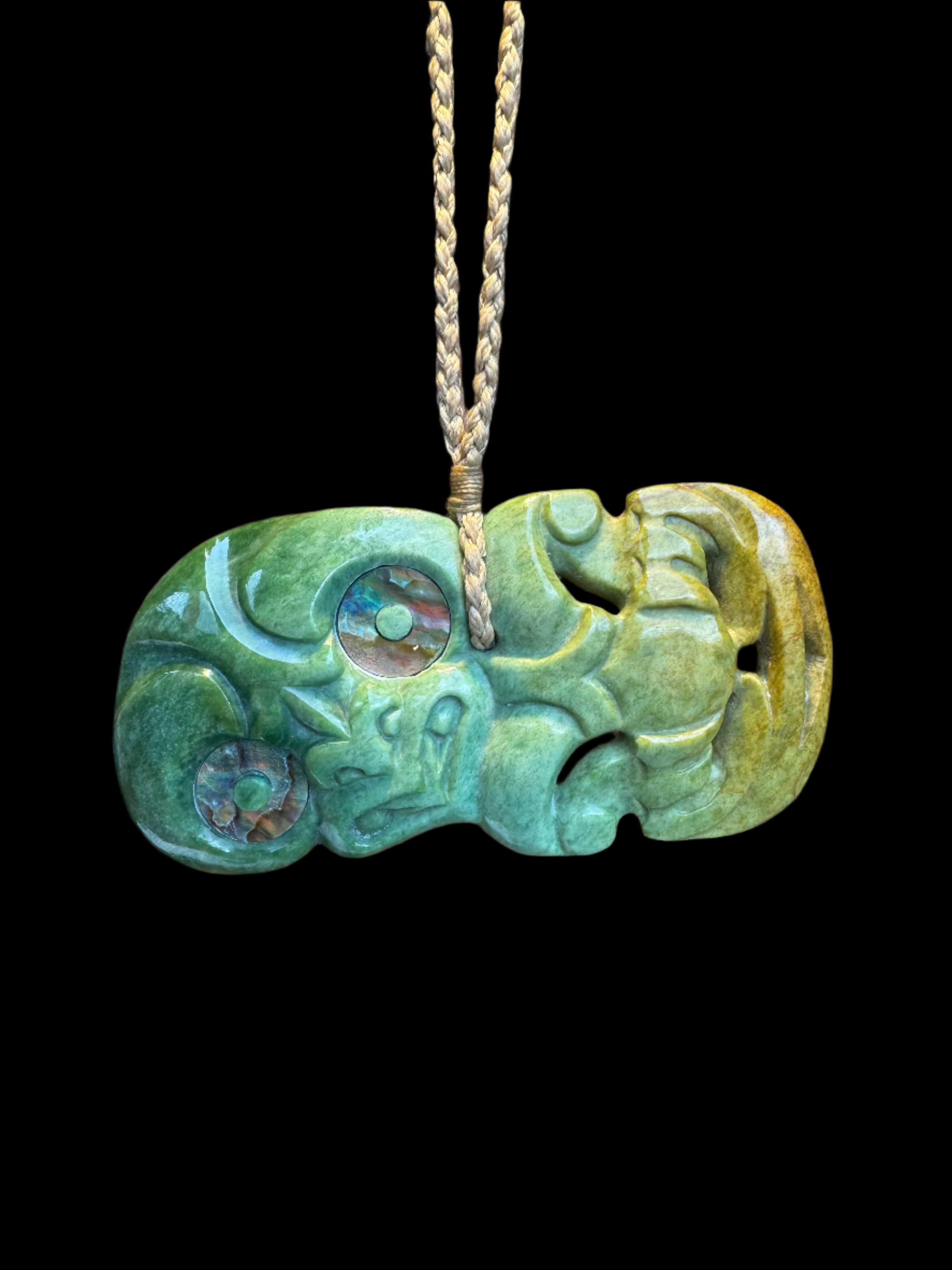 Pounamu Hei Tiki Te Kōhao Whare Taonga