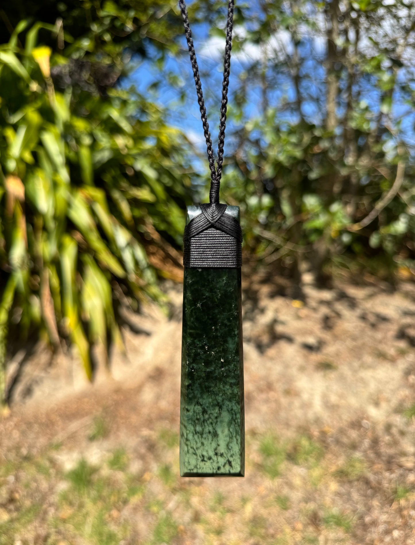 Pounamu Toki - Kawakawa