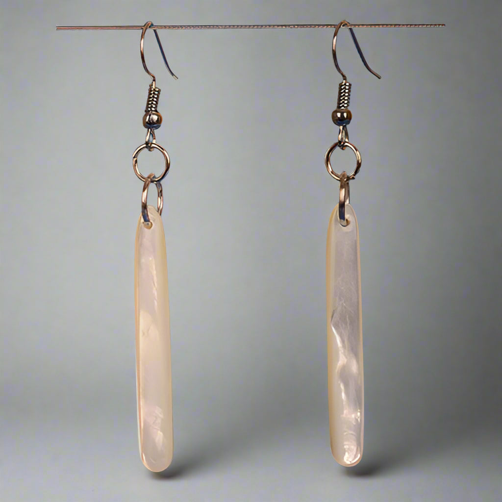 Drop Earrings - Mother of pearl
