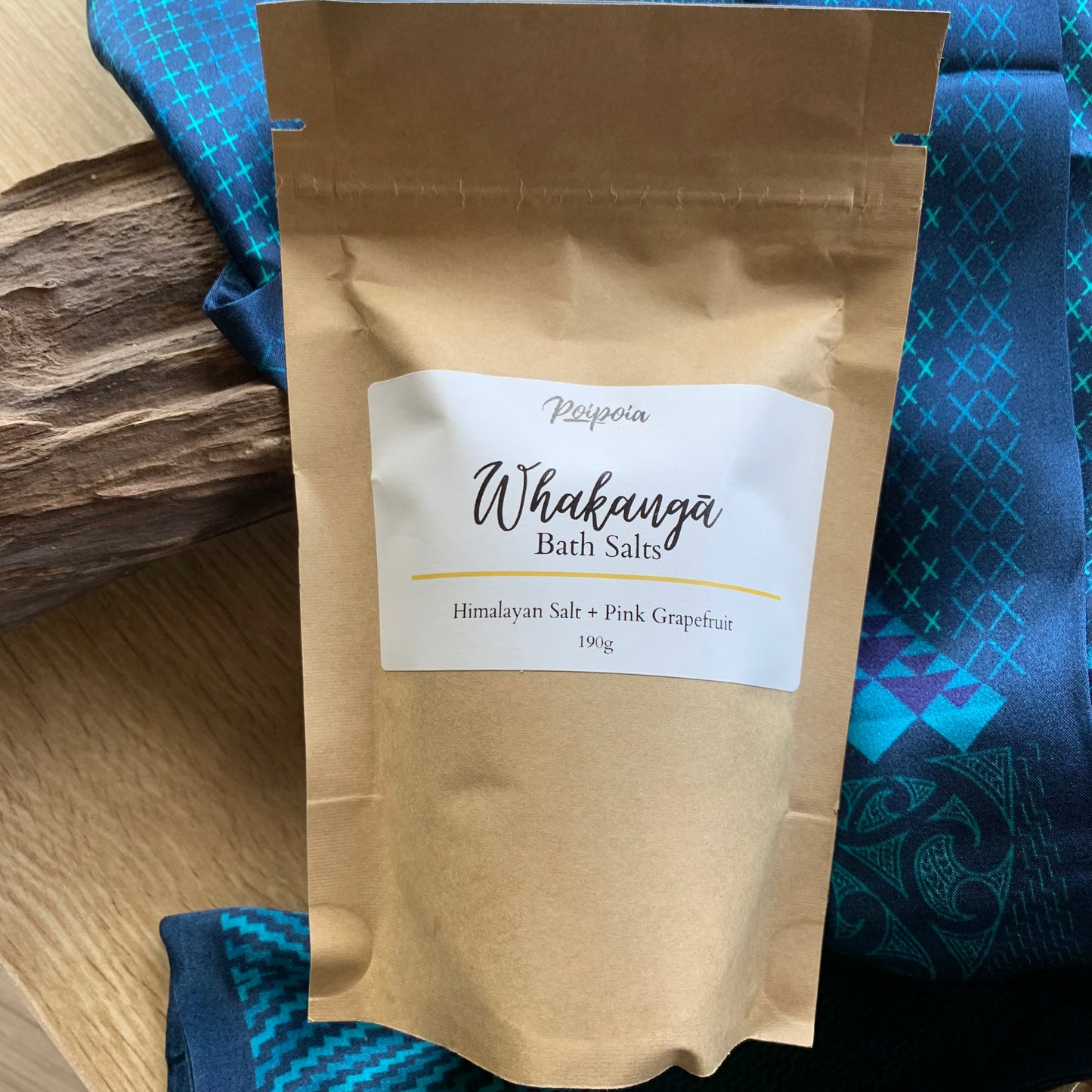 Whakangā Bath Salts - Himalayan Salt & Pink Grapefruit 190g