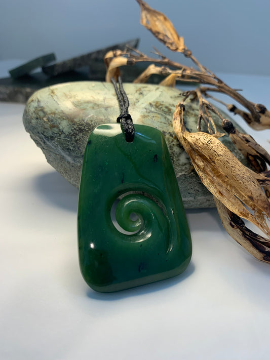 Jade - Kuru Pendant