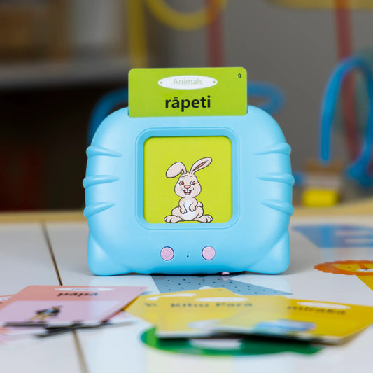 Maori Flash Card Reader