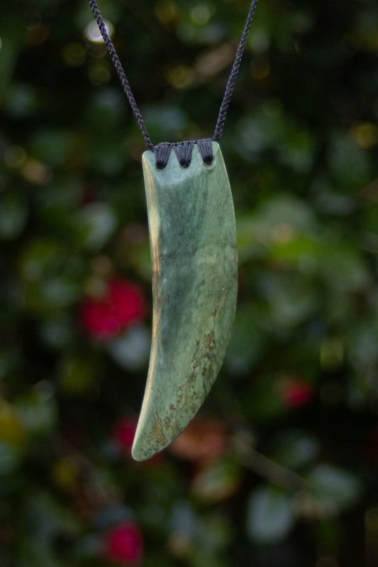 Pounamu Rei Niho