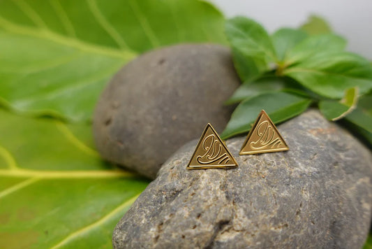 Tapatoru Studs - Gold