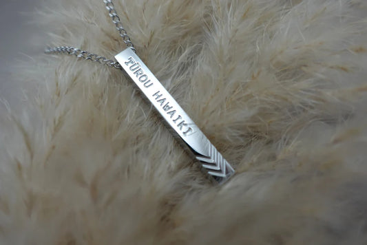 TŪROU HAWAIKI NECKLACE - SILVER