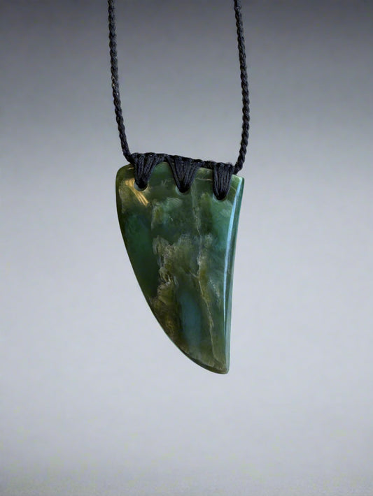 Rei Niho Pendant - Inanga