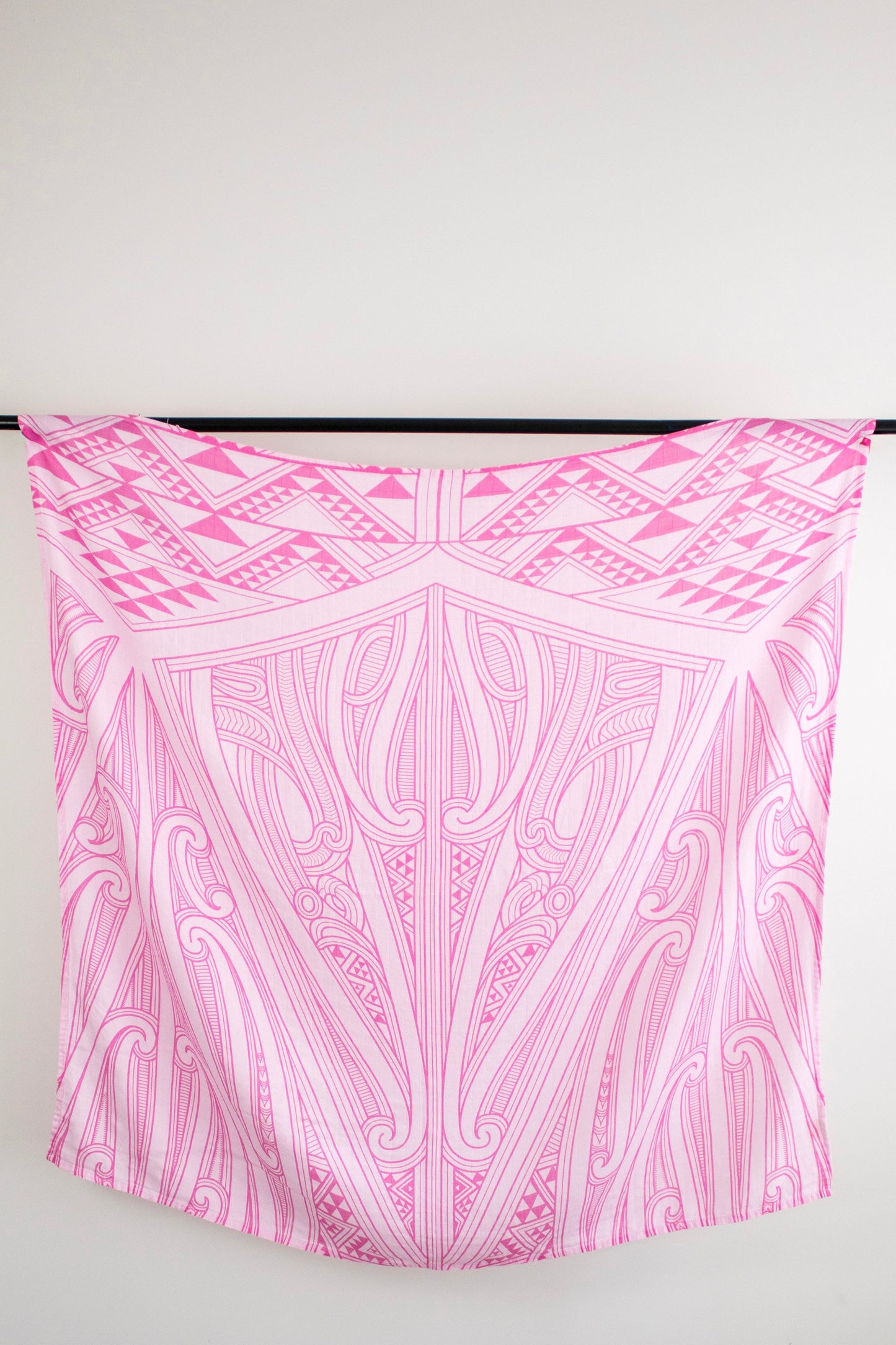 Te Ao Marama Pēpi Wrap - Māwhero (Pink)
