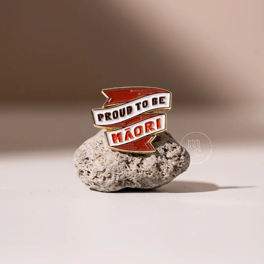 Enamel pin - Proud to be Māori