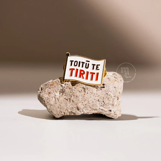 Enamel pin - Toitū te Tiriti